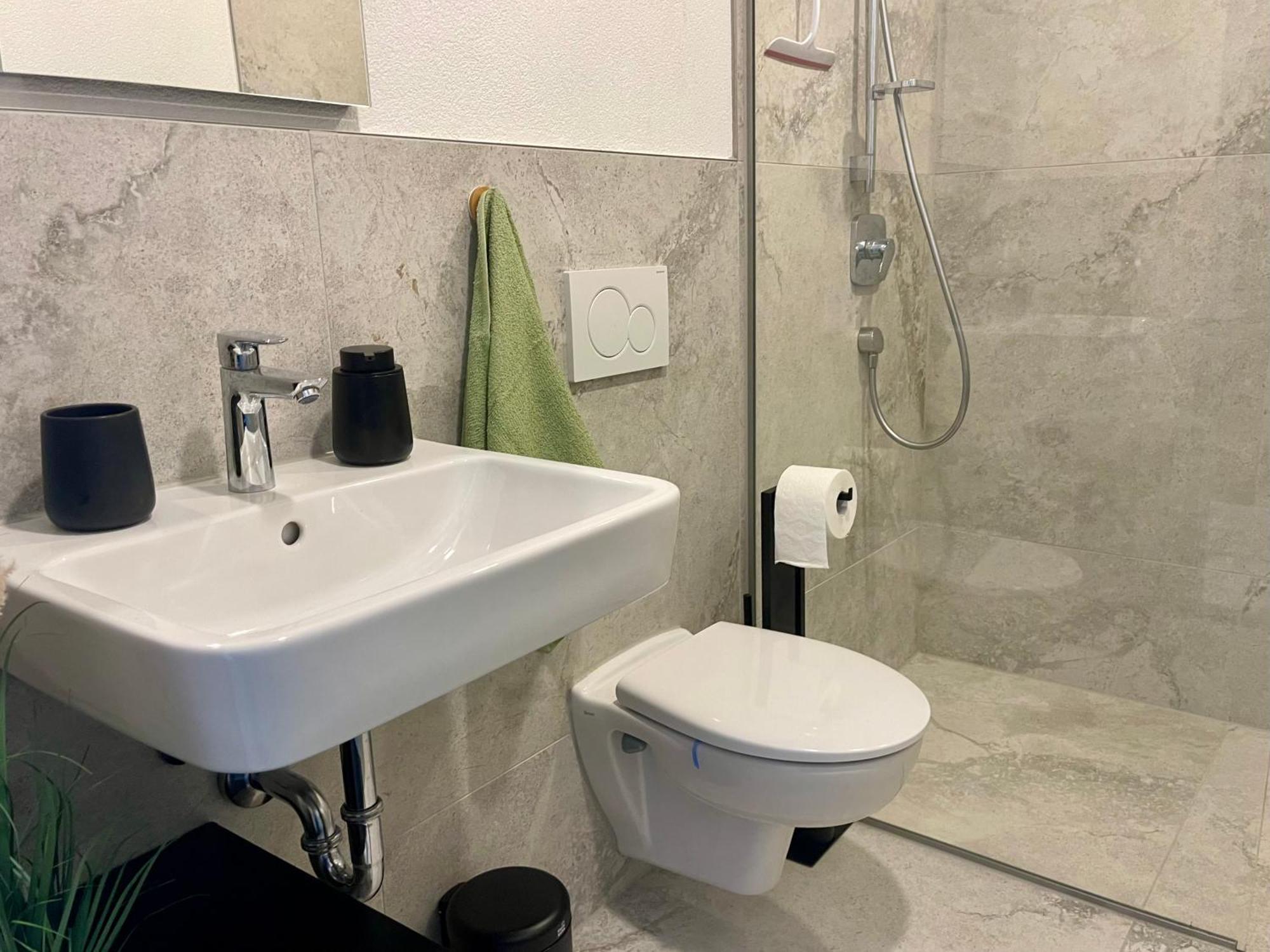 Wunderschoenes Apartment Am Schloessle Zentrum Pforzheim Kültér fotó