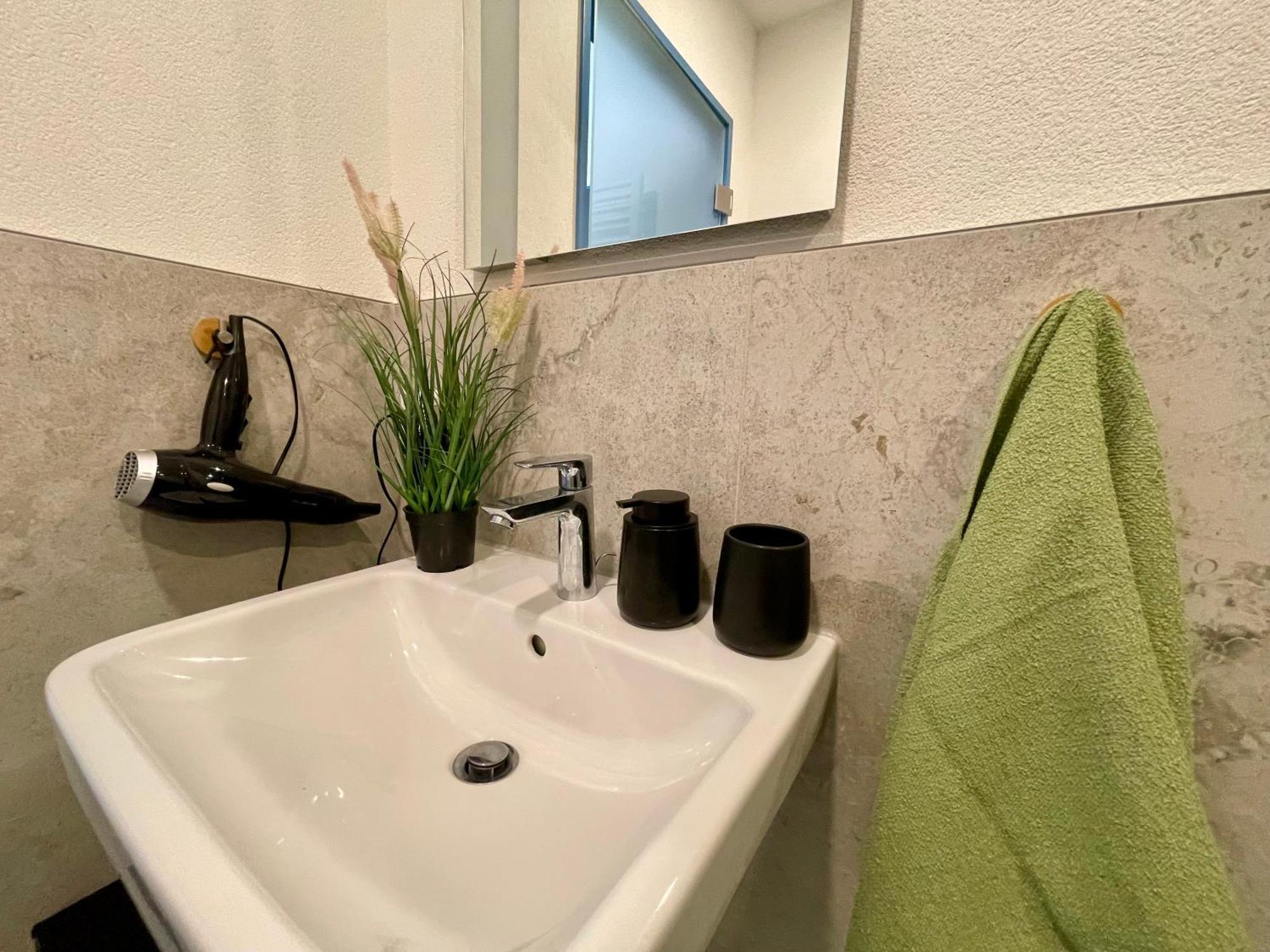 Wunderschoenes Apartment Am Schloessle Zentrum Pforzheim Kültér fotó